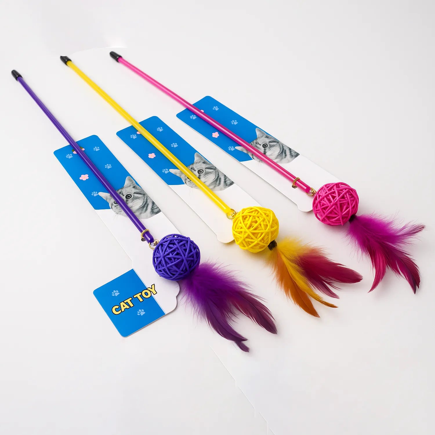 Örgü Toplu Kedi Oyun Oltası